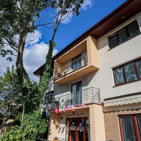 Grand Hotel Senica, Garni Exterior foto